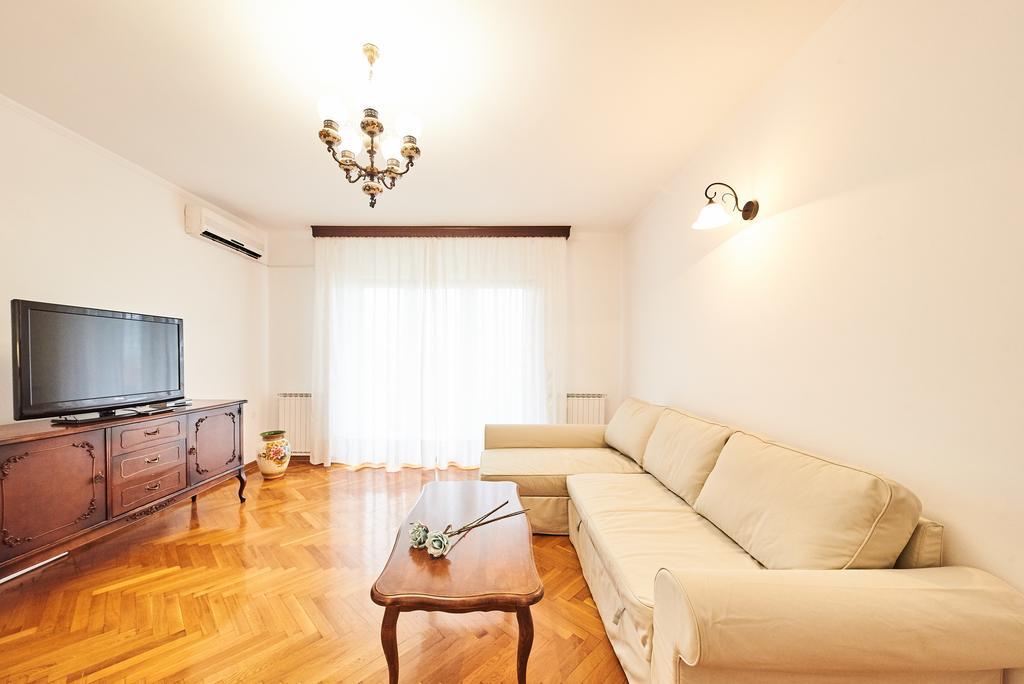 Apartment Bella 우마그 외부 사진