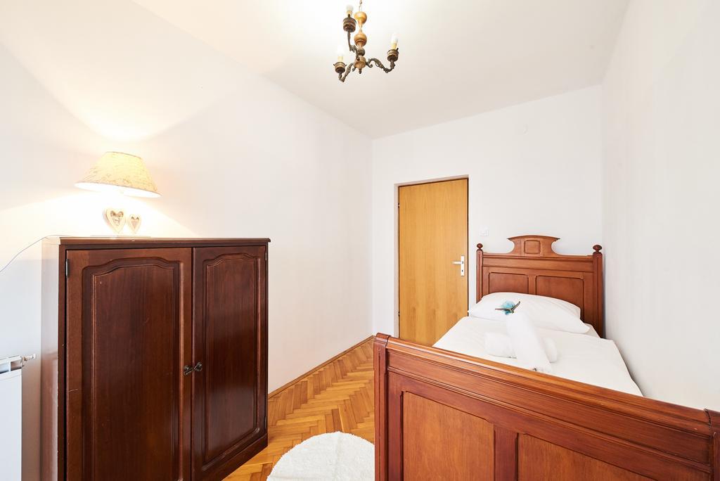 Apartment Bella 우마그 외부 사진